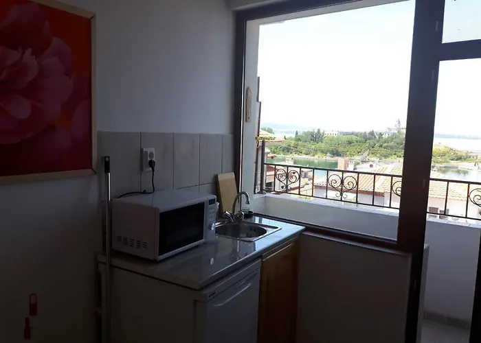 Antique Гостевой дом 3*